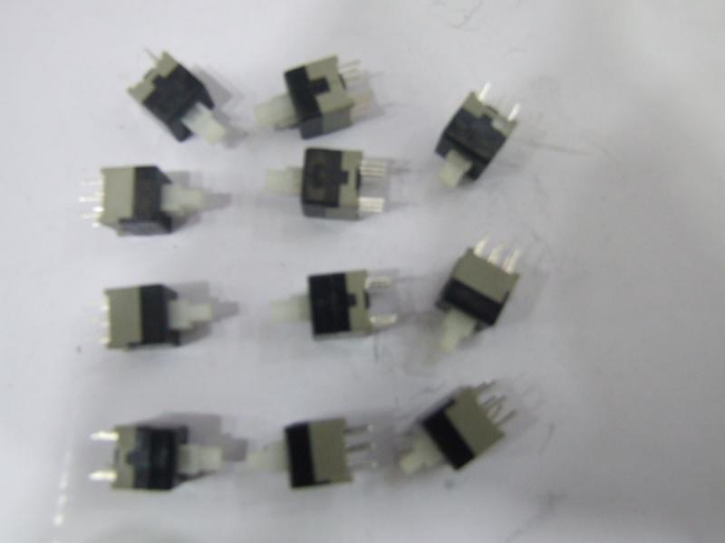 自锁开关 8.5X8.5
