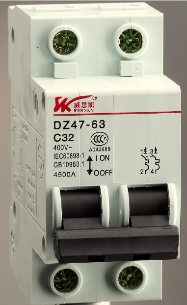 空气开关 DZ47