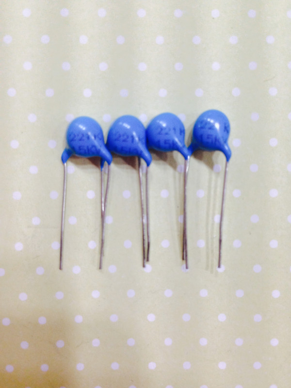 高压瓷片 15KV  221