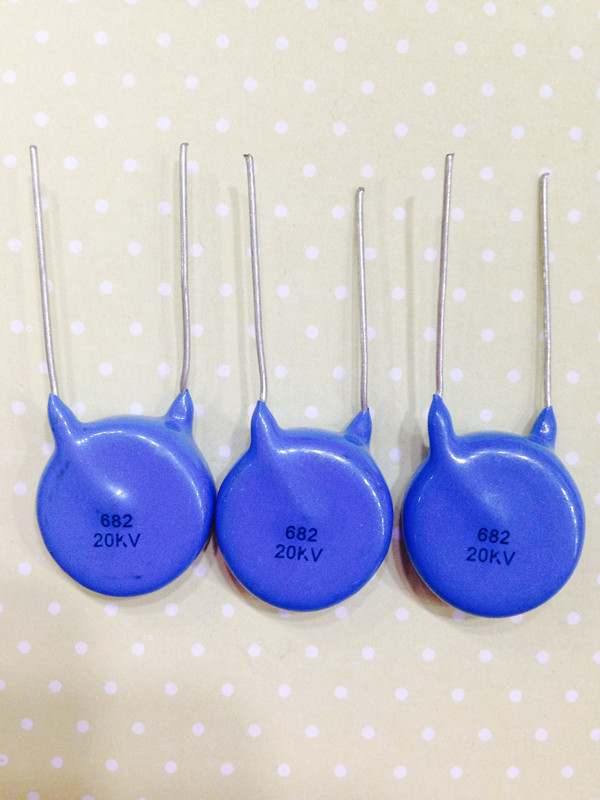 高压瓷片电容2000V-50KV 20KV682