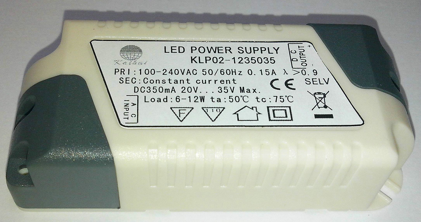 8-12W LED恒流源 8-12W LED恒流源