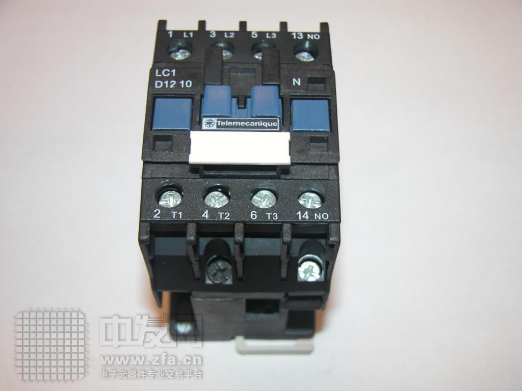 施耐德电气：创新撬动配电行业“增量”