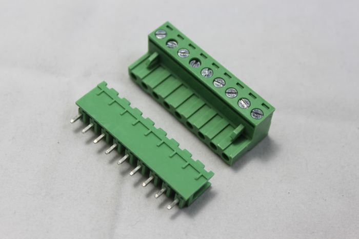 接线端子和连接片