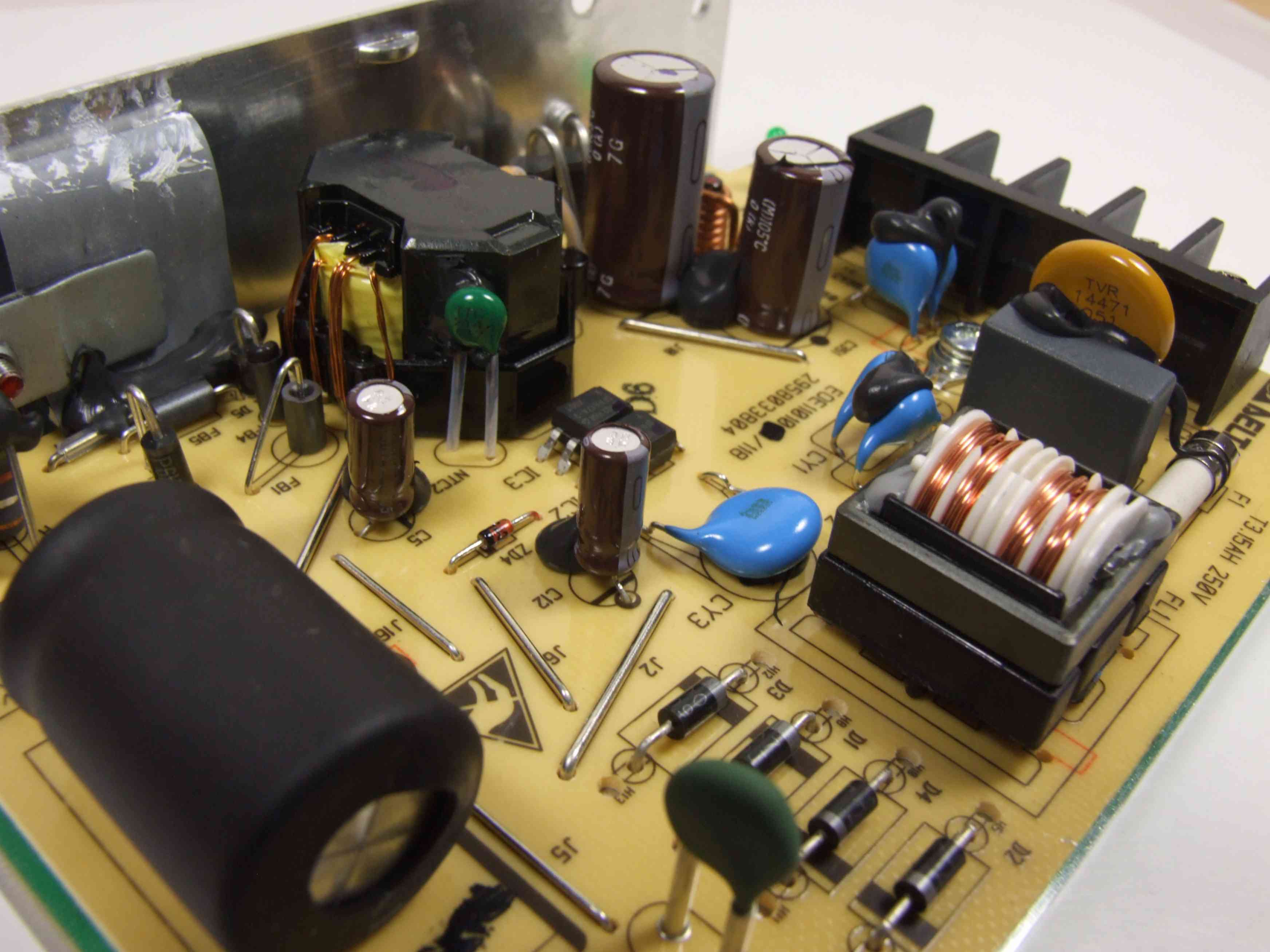 24v开关电源改12v